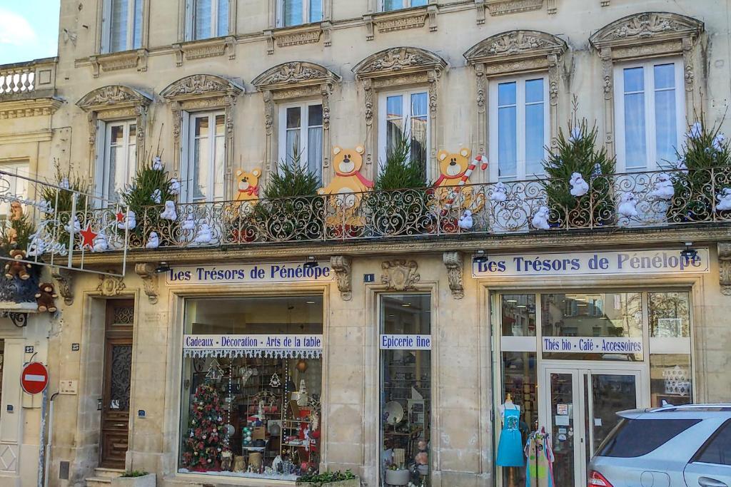 Residence Du Marche Жонзак Екстериор снимка